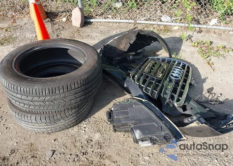 2011 Audi A8 4.2 z USA, uszkodzony, nr VIN WAURVAFD6BN027974